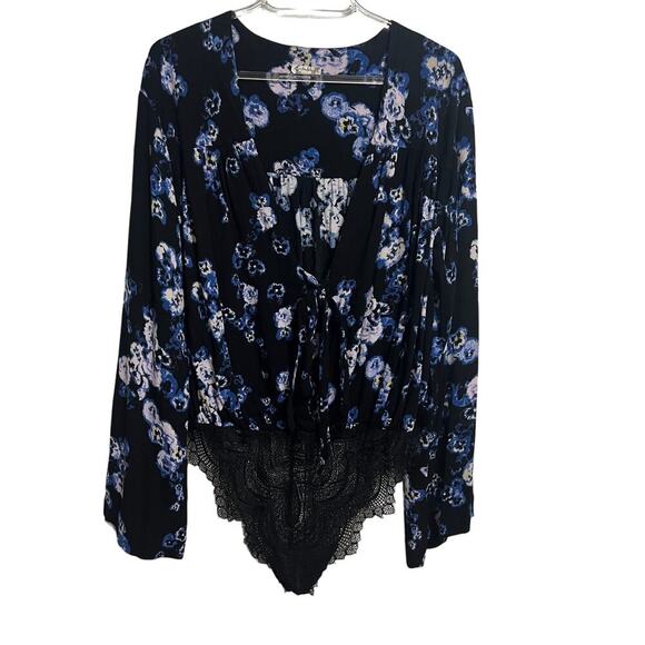 Intimately Free People Black Blue Floral Tie Lace Body Suit Medium - Picture 1 of 13
